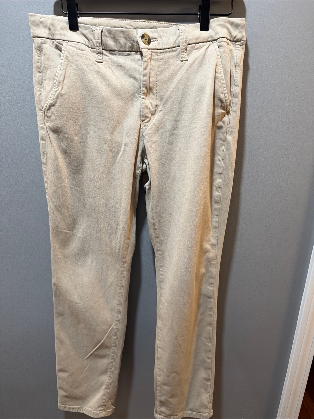 American Eagle Outfitters Women's Skinny Pants in Khaki Short Length